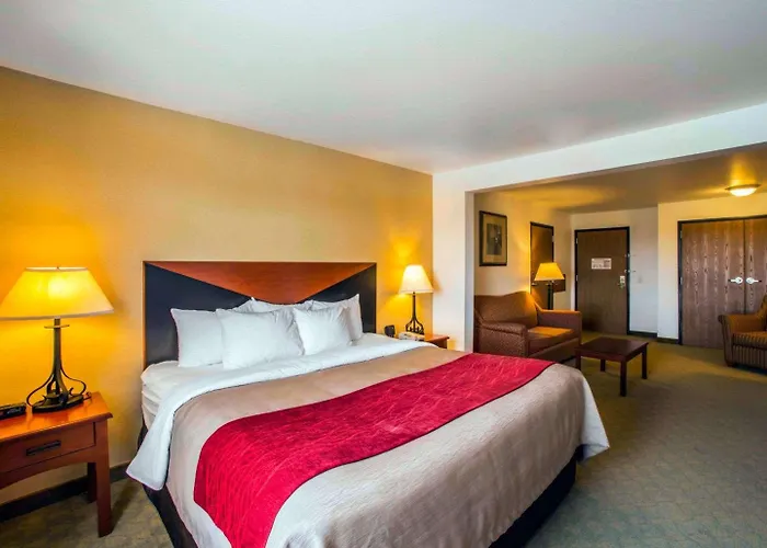 Hotel Comfort & I-70 Greenville