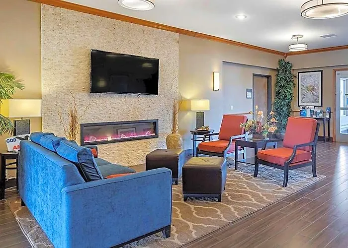 Hotel Comfort & I-70 Greenville